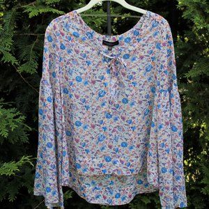 Sanctuary Hi-Lo Semi-Sheer Floral Blouse NWT